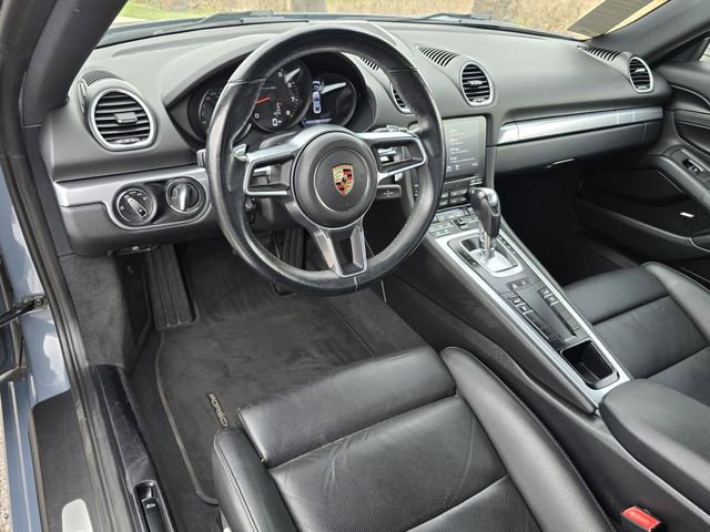 Used 2017 Porsche 718 Cayman Base image 20