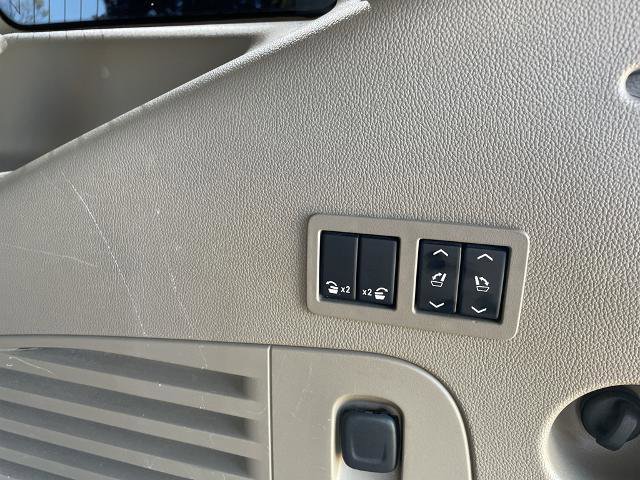 Used 2017 Chevrolet Tahoe LT w/ Luxury Package image 53