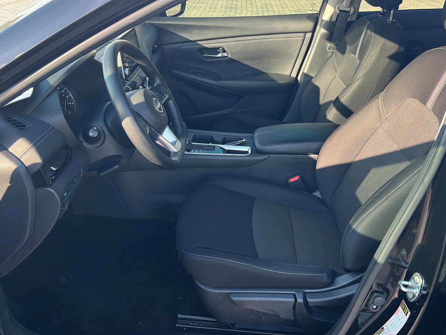 Used 2024 Nissan Sentra SV image 10