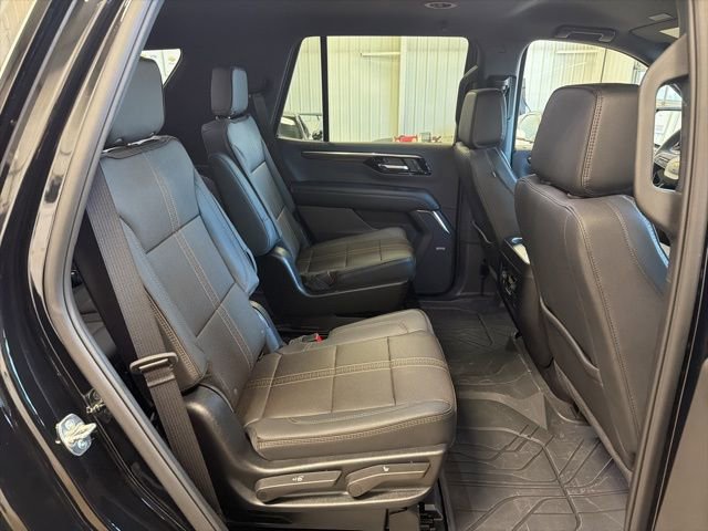 Used 2025 Chevrolet Tahoe High Country image 29