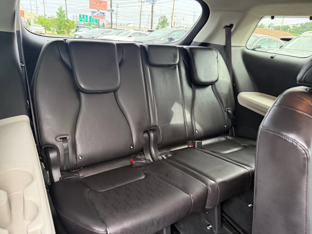 Used 2023 Kia Carnival SX FWD image 28