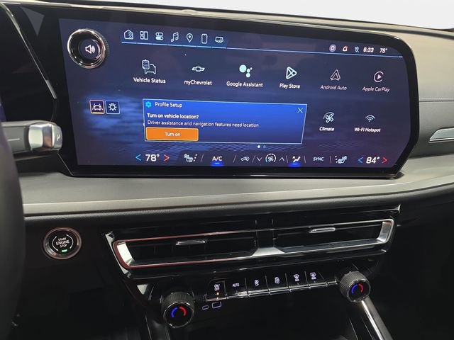 Used 2025 Chevrolet Traverse LT w/ Driver Confidence Package FWD image 19
