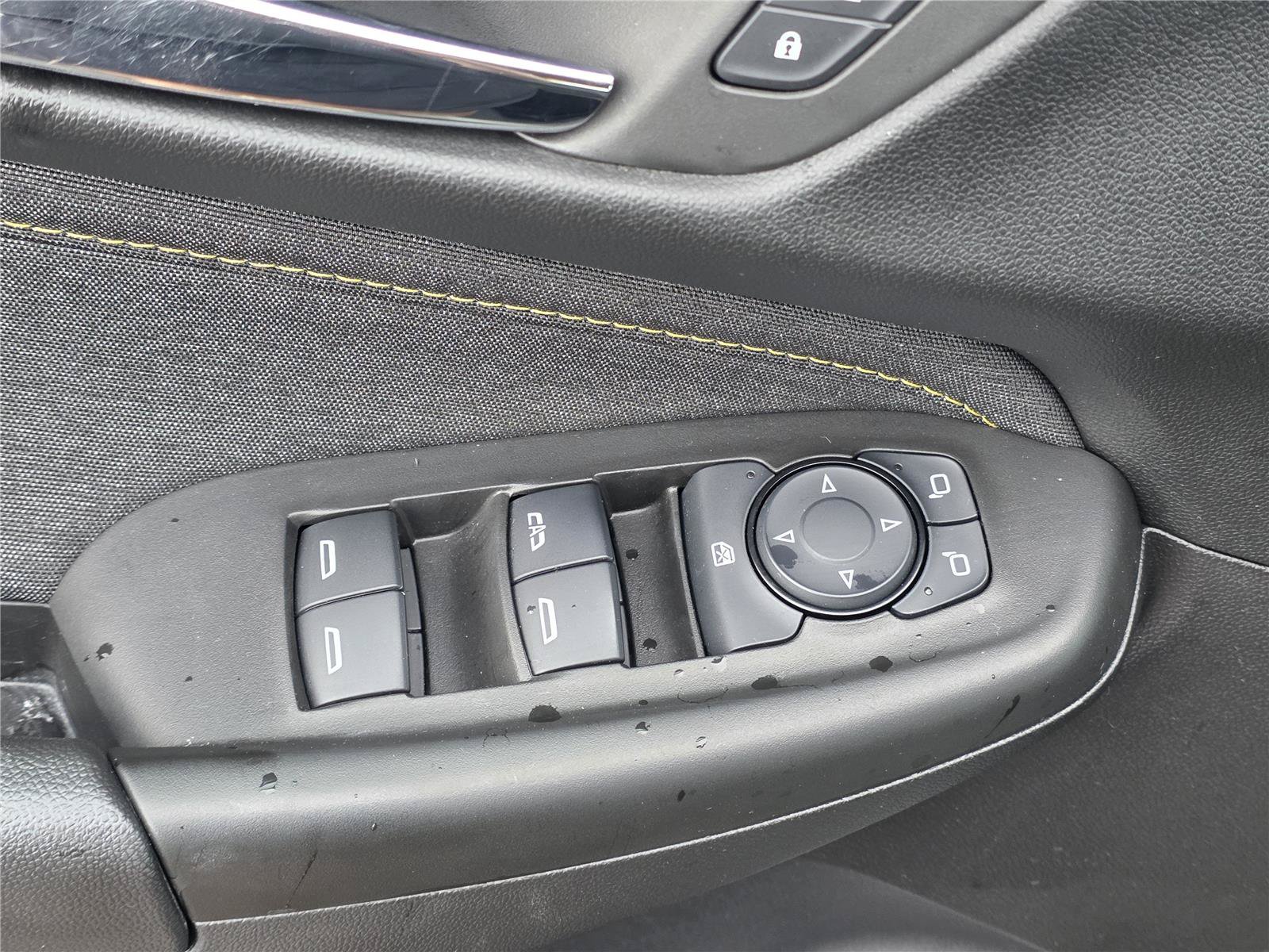 Used 2025 Chevrolet TrailBlazer ACTIV w/ Convenience Package FWD image 24