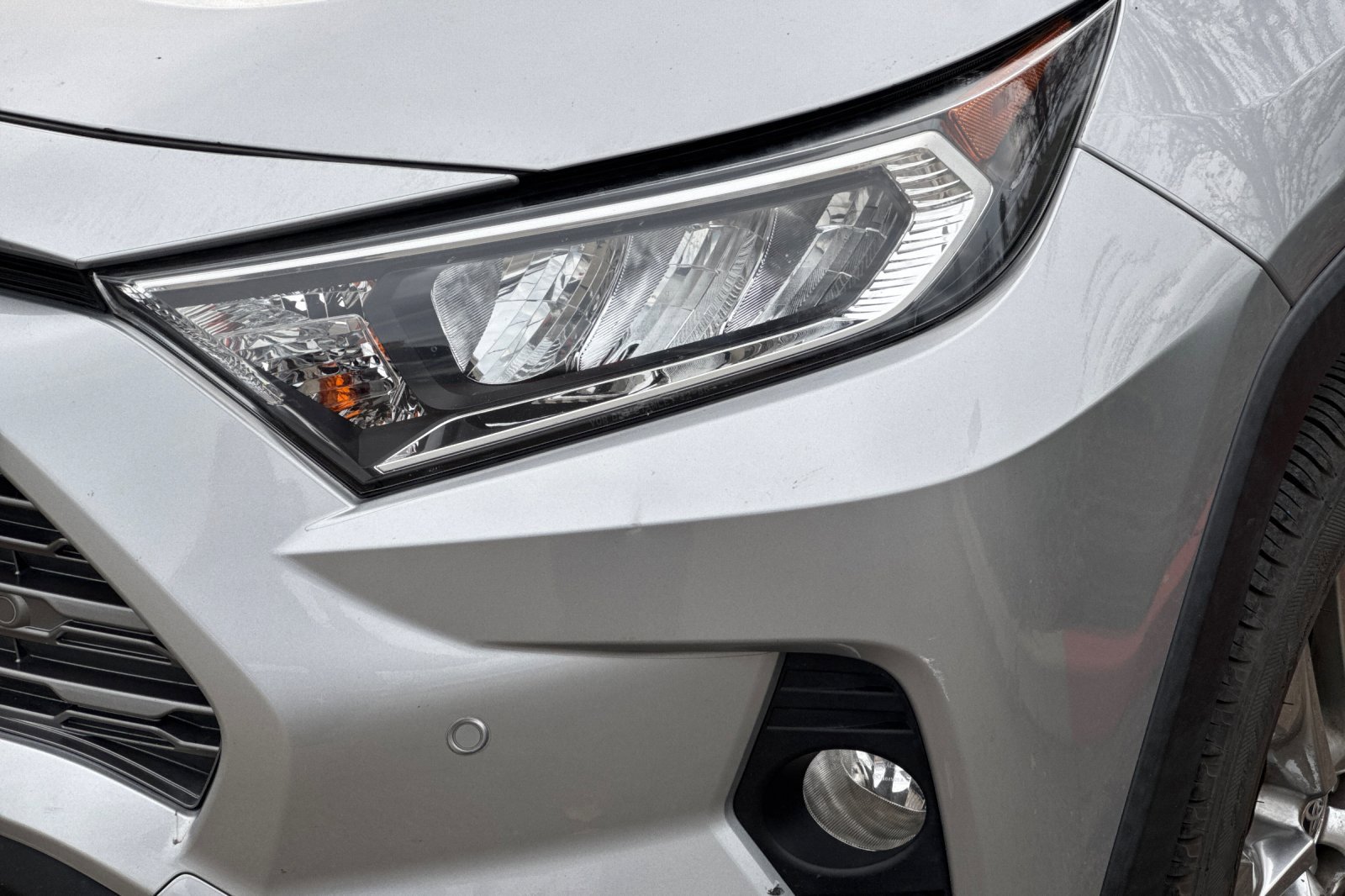 Used 2020 Toyota RAV4 Limited image 53