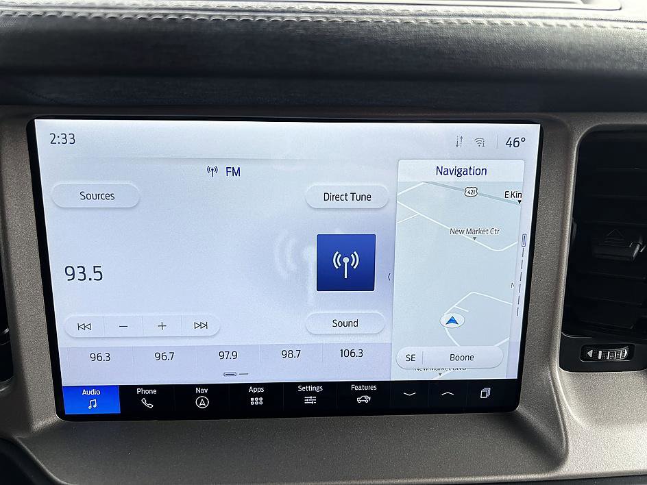 Used 2025 Ford Bronco Outer Banks image 18