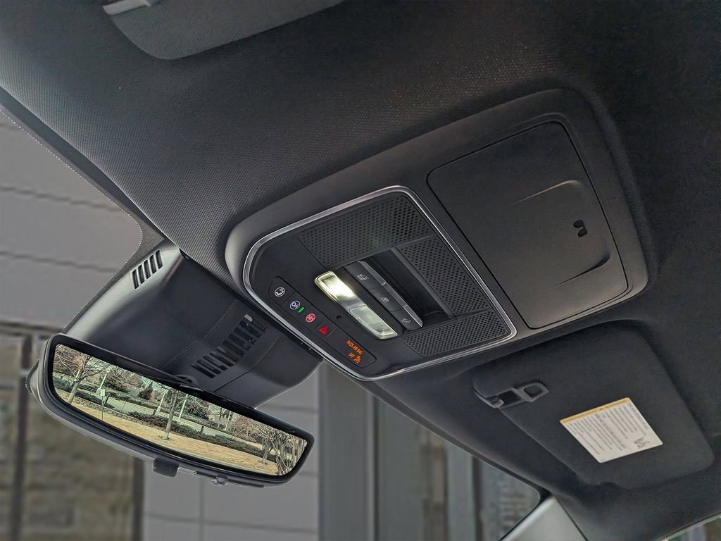 Used 2025 Chevrolet Traverse RS w/ LPO, Floor Liner Package image 35
