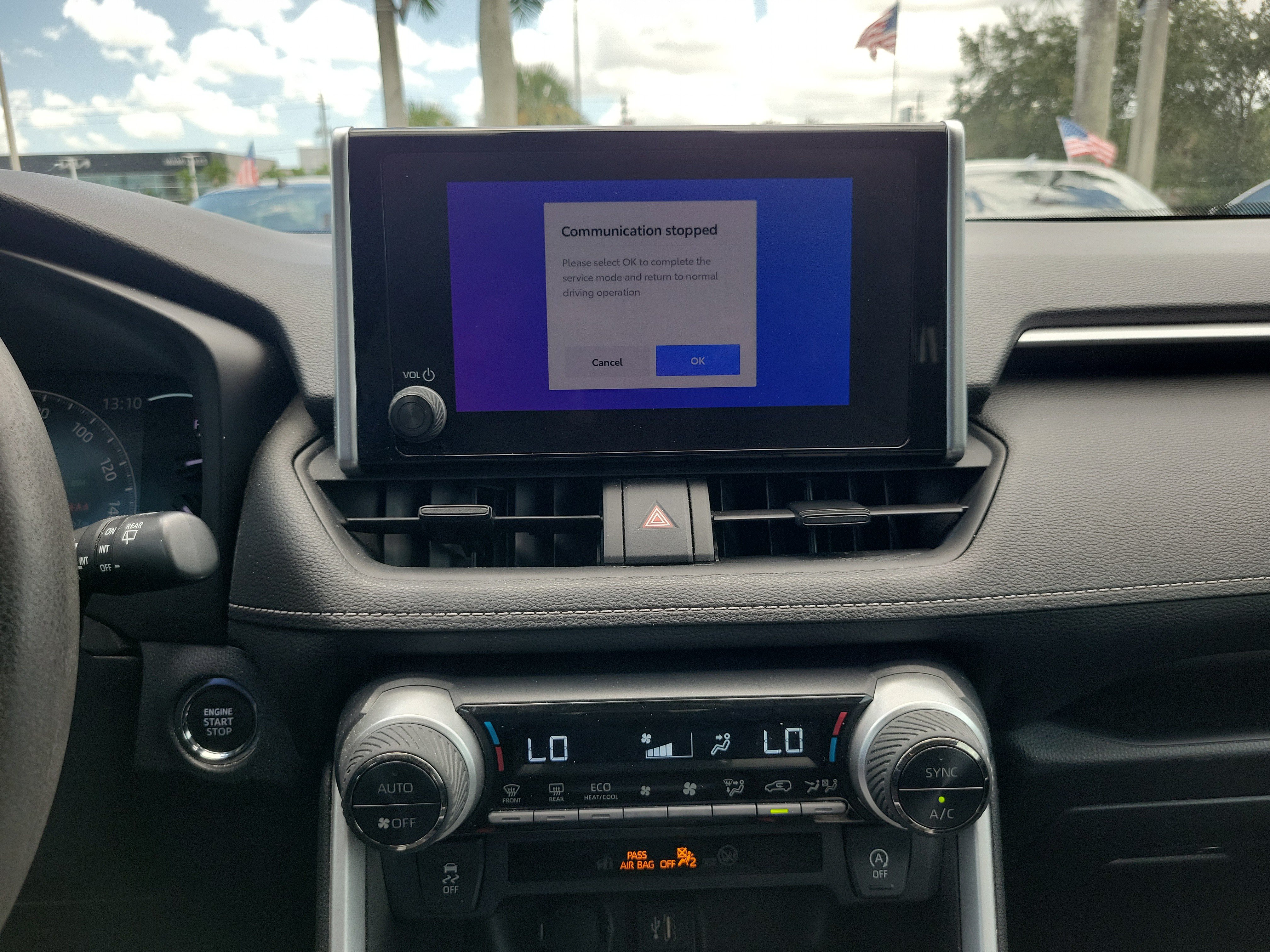 Used 2023 Toyota RAV4 XLE w/ Convenience Package FWD image 26