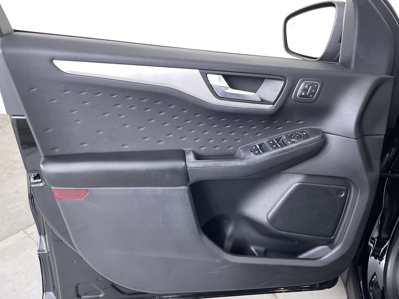 Used 2020 Ford Escape SEL AWD/4WD image 10