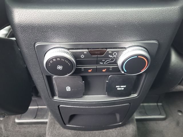 Used 2022 Ford Explorer Platinum w/ Equipment Group 601A image 18