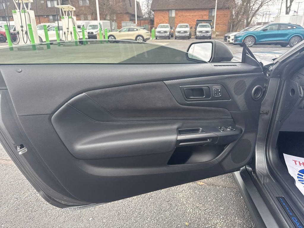 Used 2025 Ford Mustang Dark Horse RWD image 20