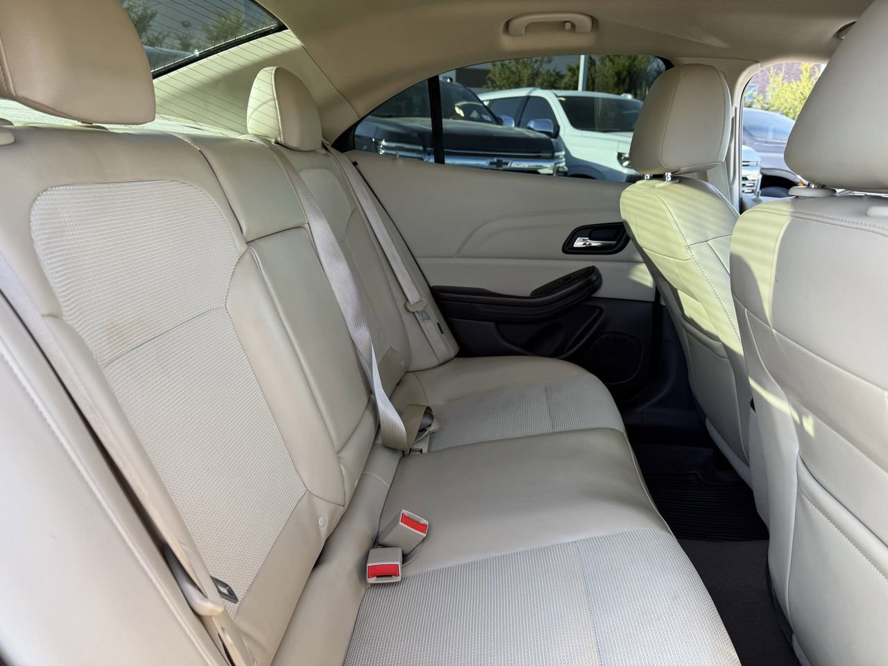 Used 2016 Chevrolet Malibu LT w/ Power Convenience Package image 21