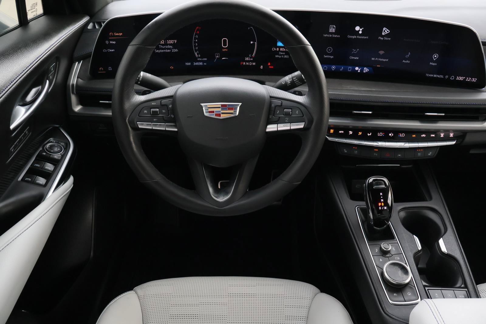 Certified 2024 Cadillac XT4 Sport FWD image 15