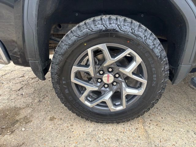 Used 2024 GMC Sierra 1500 SLT w/ SLT Premium Plus Package image 10