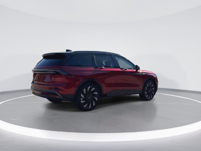New 2026 Lincoln Nautilus Reserve w/ Jet Appearance Package AWD/4WD image 8