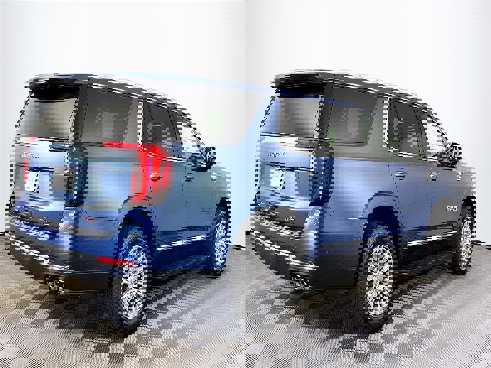 New 2026 GMC Yukon Denali image 7