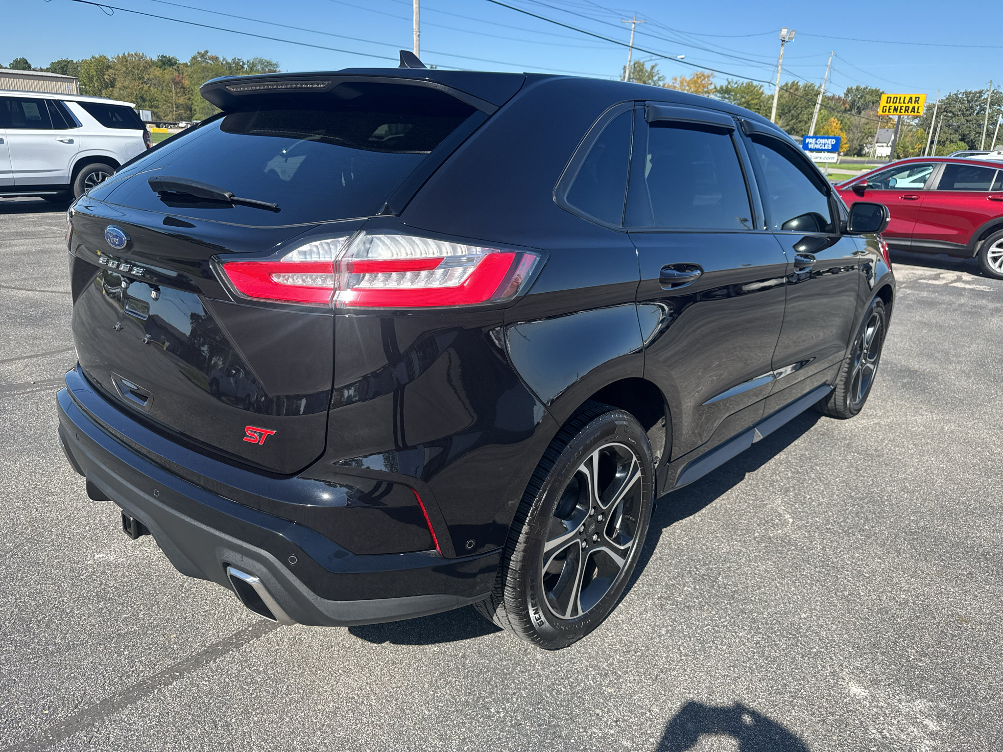 Used 2022 Ford Edge ST w/ Equipment Group 401A AWD/4WD image 6