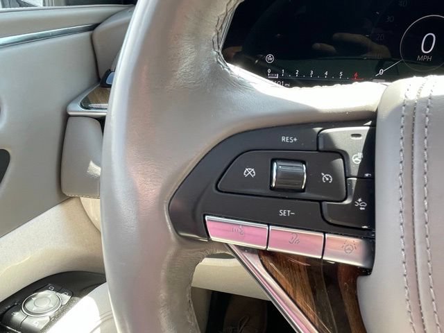 Used 2021 Cadillac Escalade Sport Platinum AWD/4WD image 17