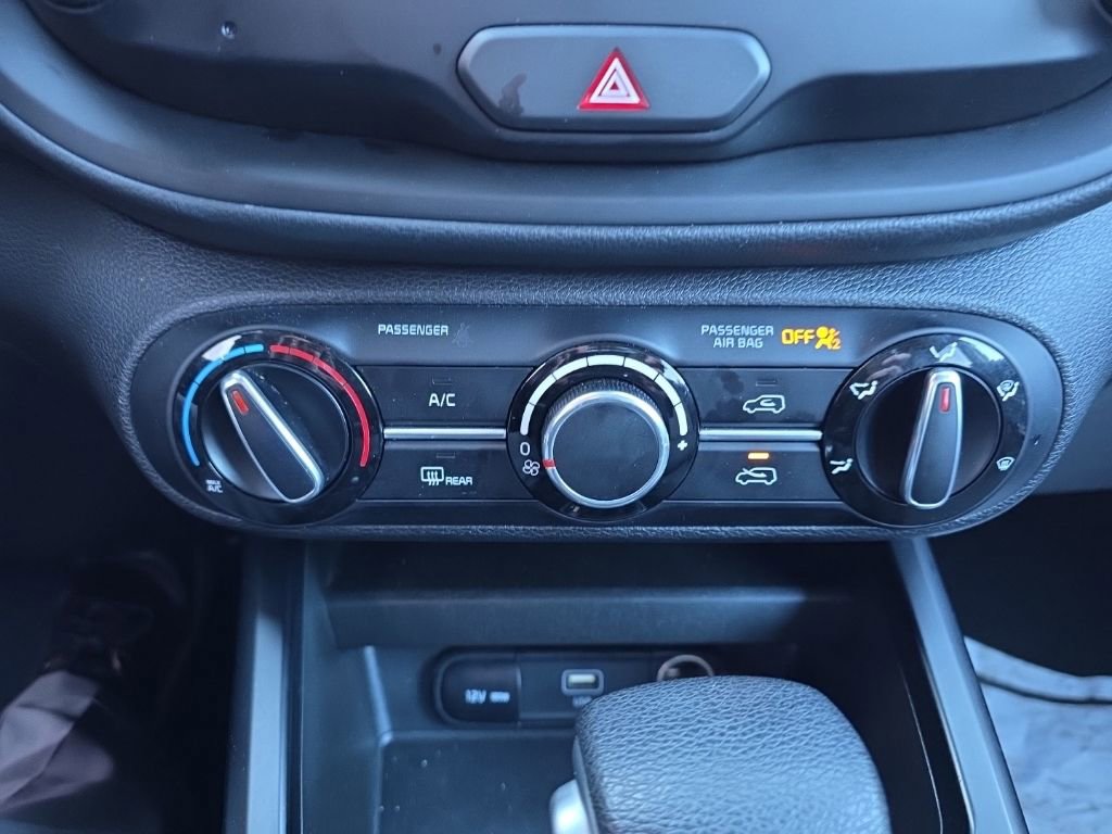 Used 2024 Kia Soul LX w/ Option Group 015 image 23