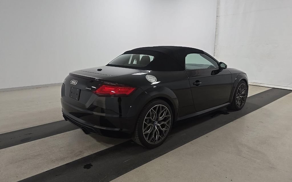 Used 2016 Audi TT 2.0T w/ Technology Package AWD/4WD image 4