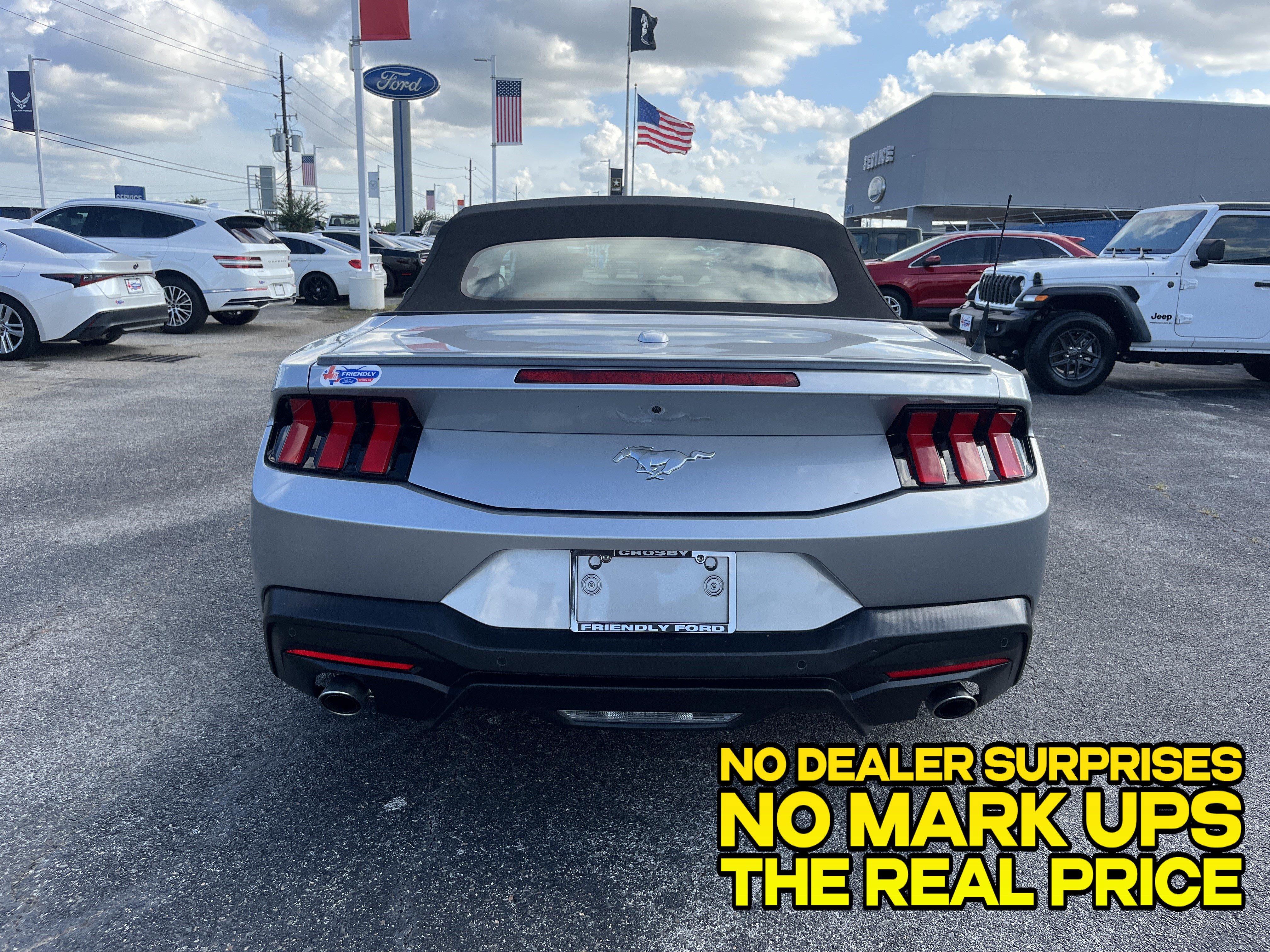 Used 2025 Ford Mustang Premium RWD image 3