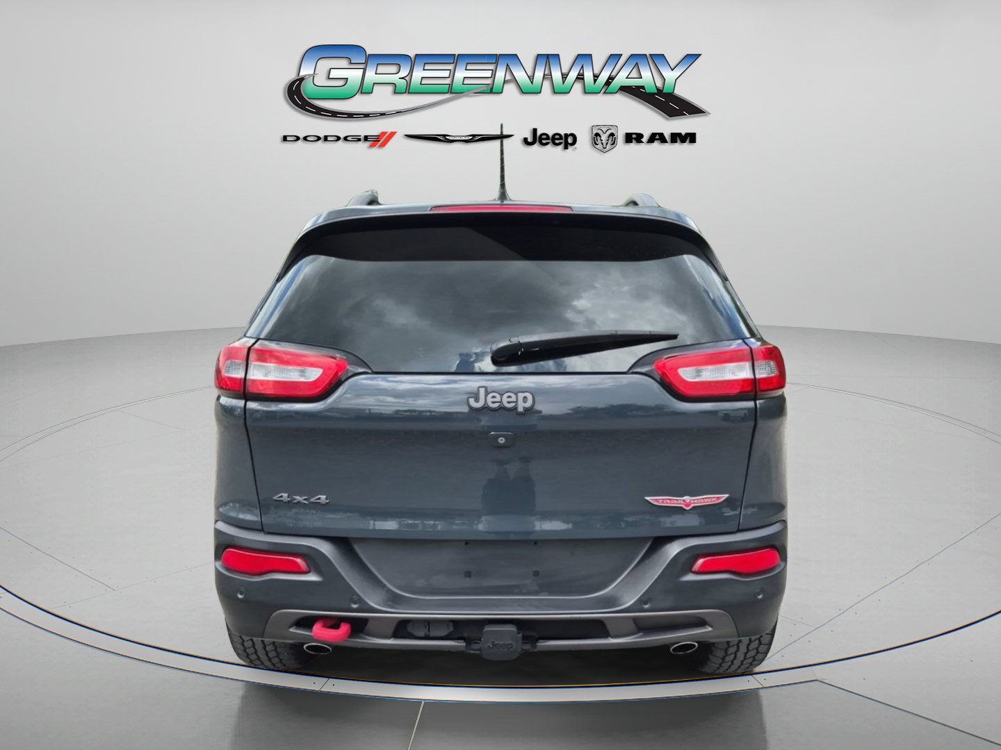 Used 2016 Jeep Cherokee Trailhawk w/ Leather Interior Group AWD/4WD image 2