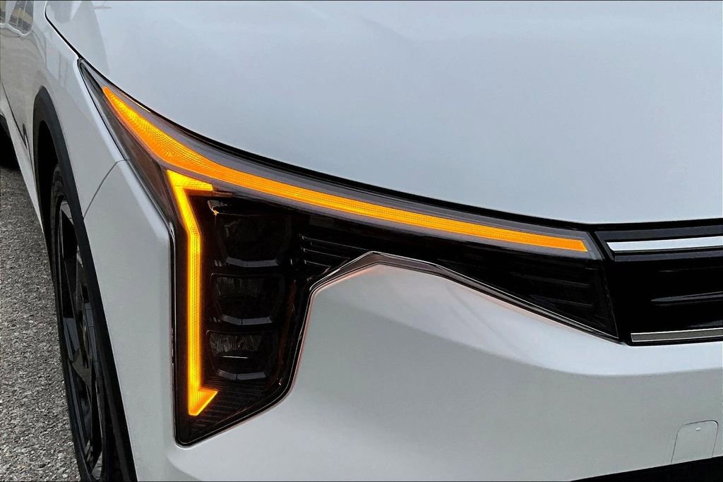 Certified 2025 Kia K4 EX image 28