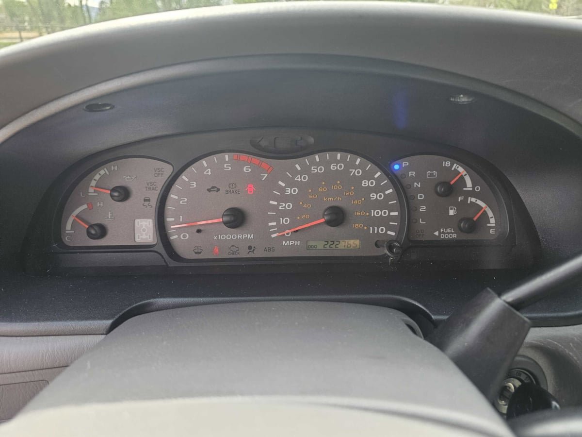 Used 2003 Toyota Sequoia Limited AWD/4WD image 16