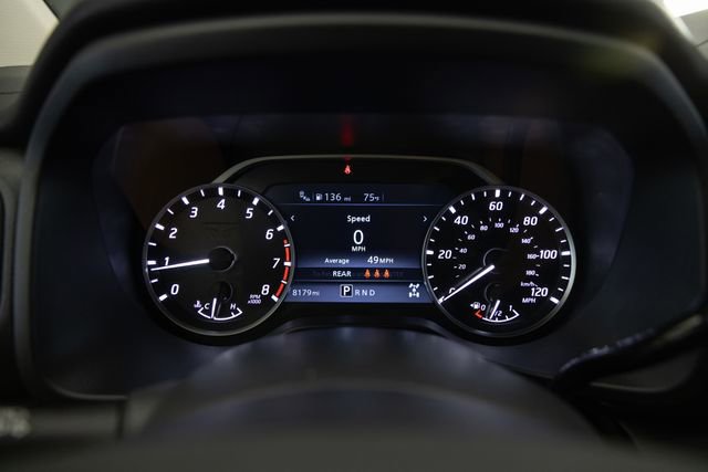 Used 2024 Nissan Titan SV w/ SV Convenience Package image 23