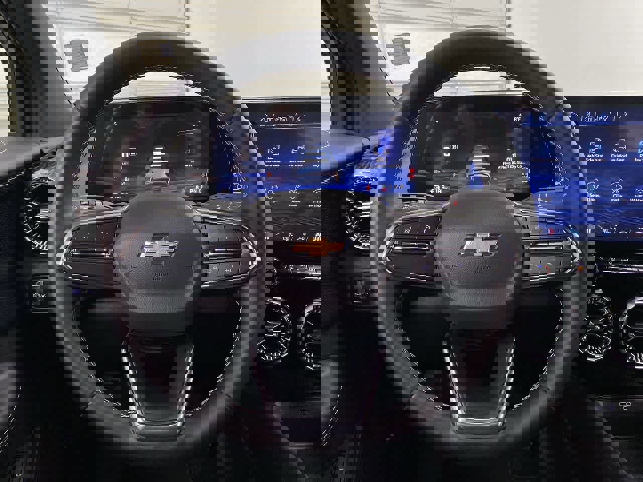 Used 2024 Chevrolet Blazer EV LT image 19