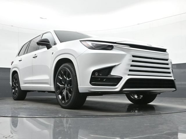 New 2026 Lexus TX 500h AWD w/ Technology Package image 10