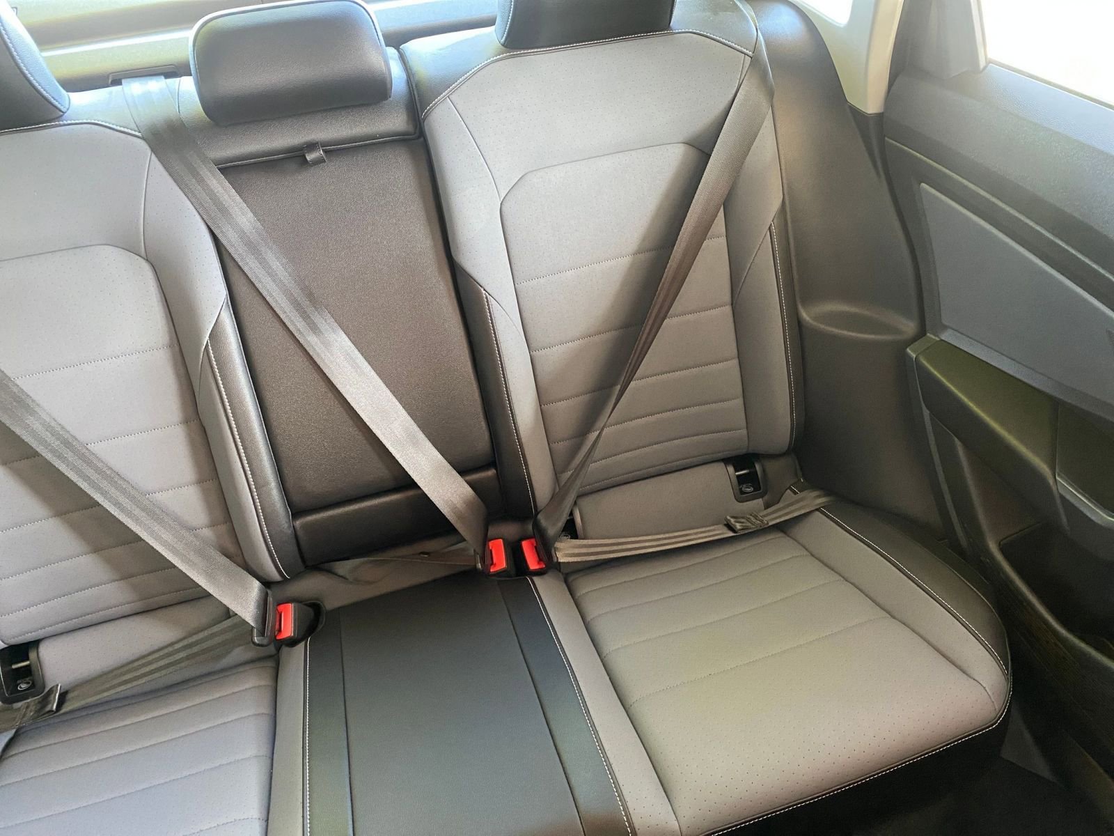 Used 2025 Volkswagen Jetta SE image 39