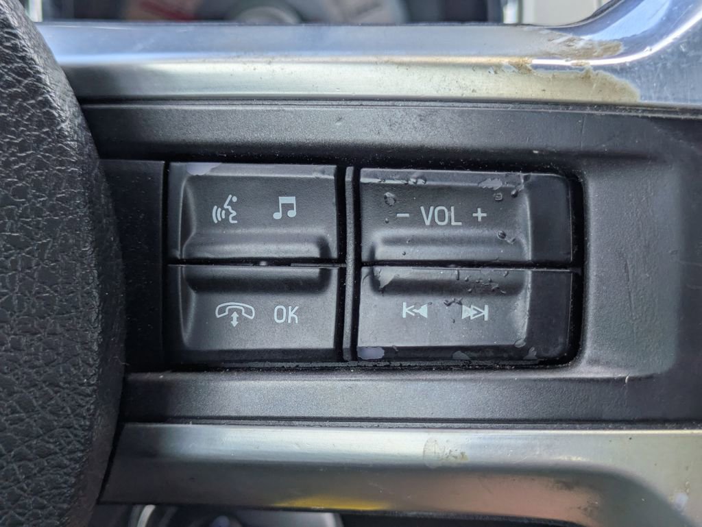 Used 2010 Ford Mustang Convertible RWD image 23