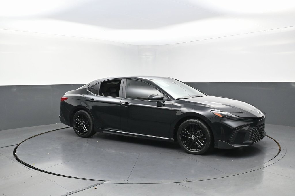 Used 2025 Toyota Camry SE image 53