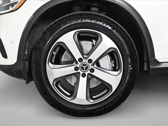 Used 2022 Mercedes-Benz GLC 300 4MATIC Coupe image 25