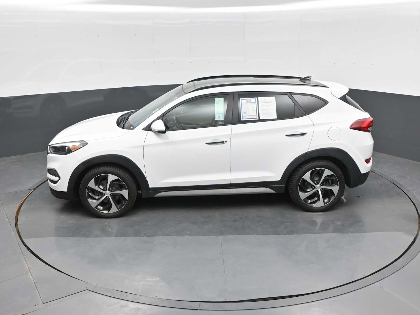 Used 2018 Hyundai Tucson Limited w/ Ultimate Package 02 FWD image 23