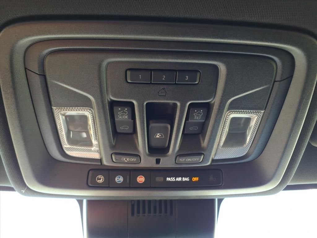 Used 2023 GMC Sierra 1500 AT4 w/ AT4 Premium Package image 27
