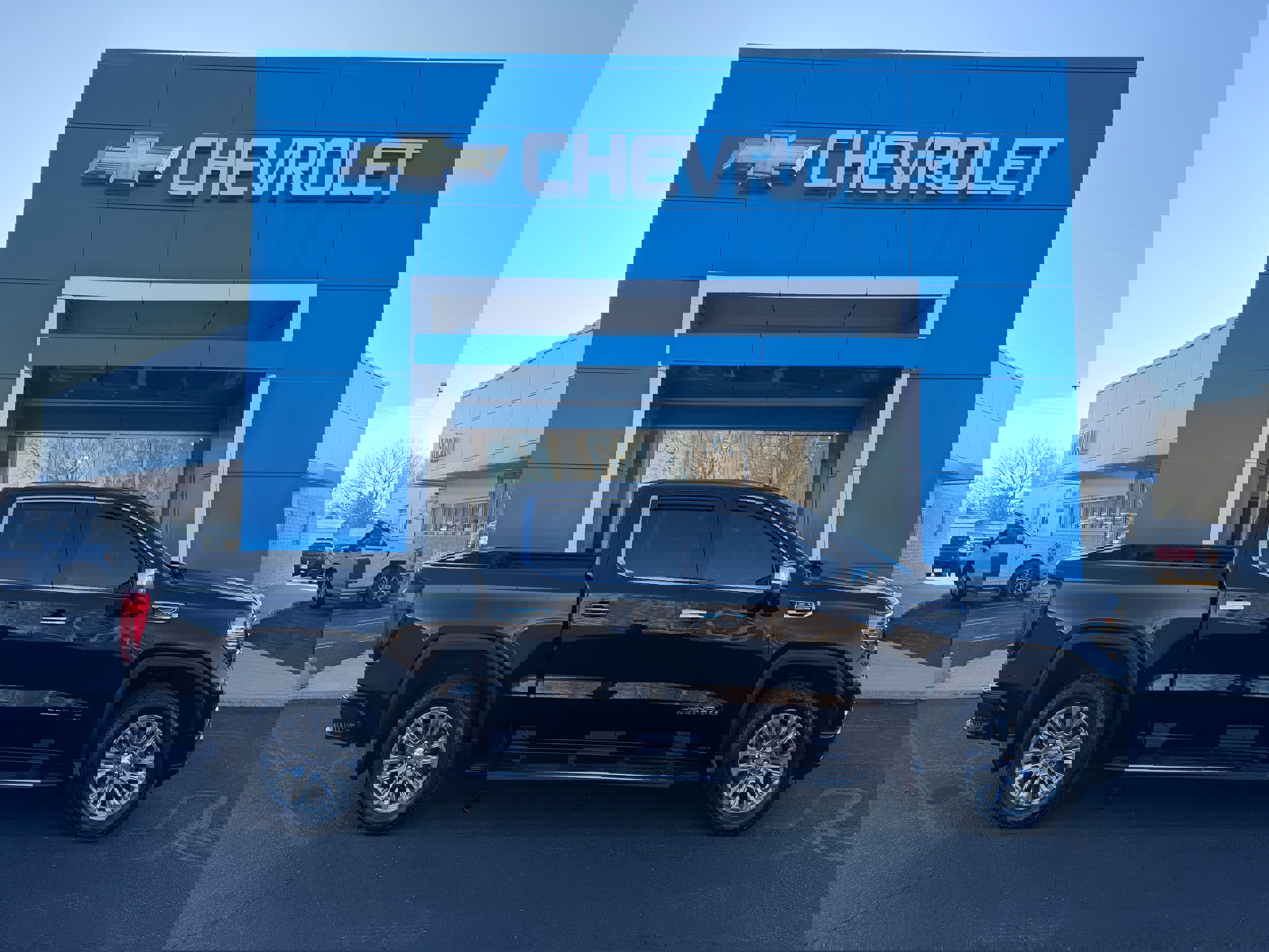 Used 2024 GMC Sierra 1500 Denali w/ Technology Package image 1