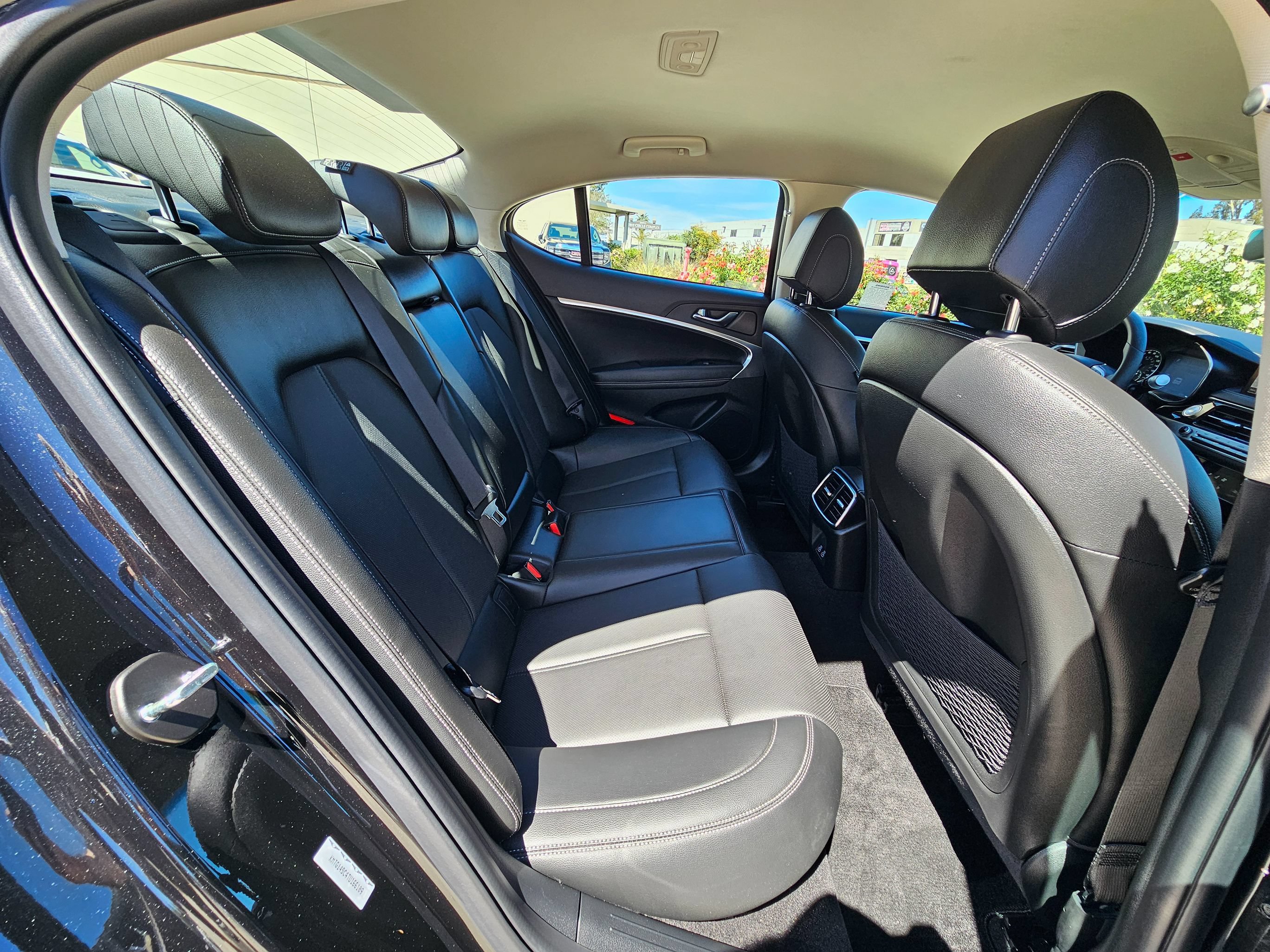Used 2026 Genesis G70 2.5T RWD image 28