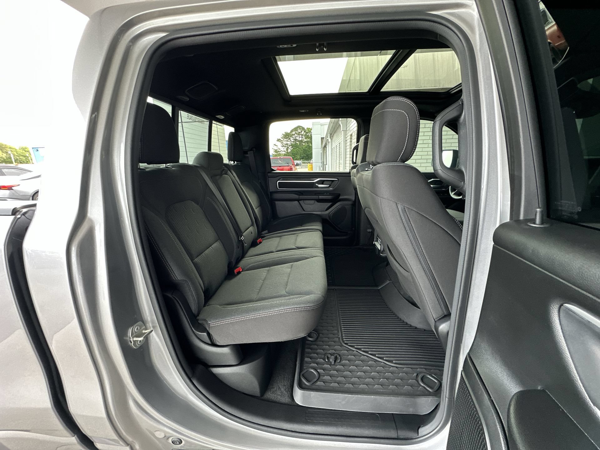 Used 2023 RAM 1500 Big Horn AWD/4WD image 26
