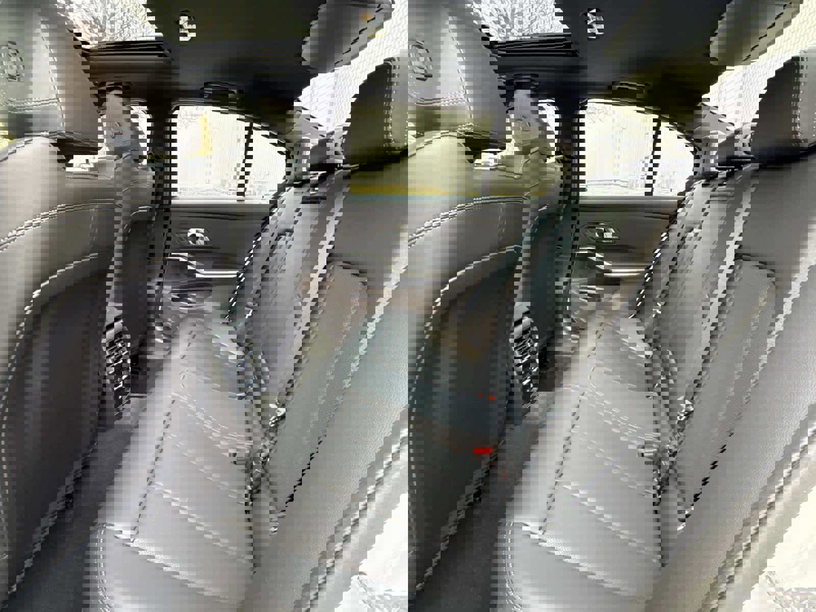 Certified 2025 BMW 330i xDrive Sedan w/ M Sport Package image 17