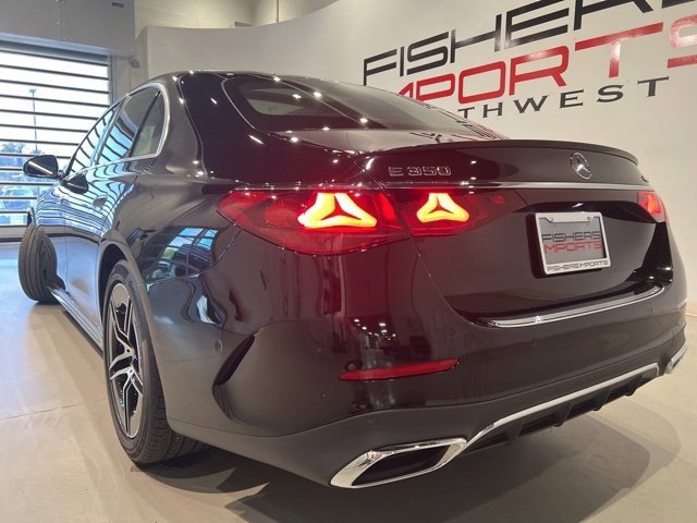 Used 2025 Mercedes-Benz E 350 4MATIC Sedan image 9