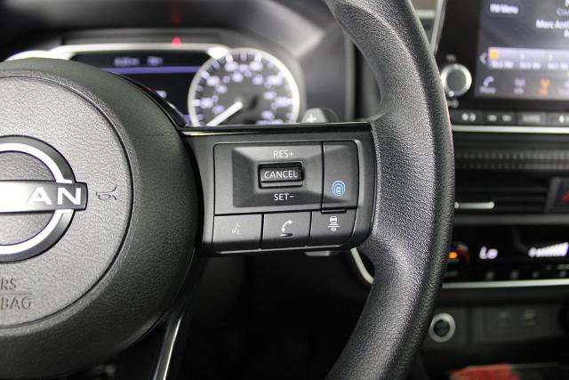 Certified 2023 Nissan Rogue SV image 25