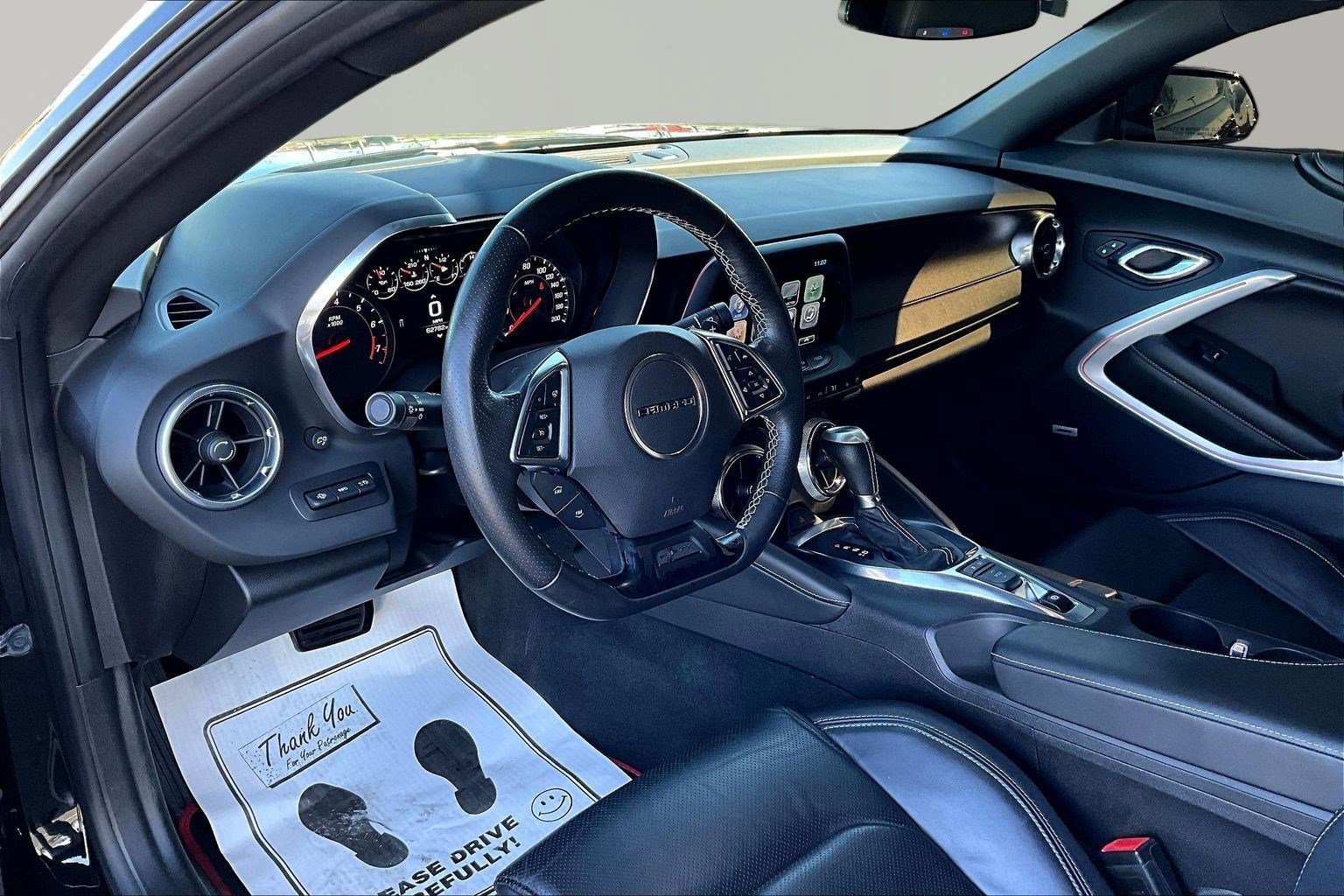 Used 2017 Chevrolet Camaro SS image 16