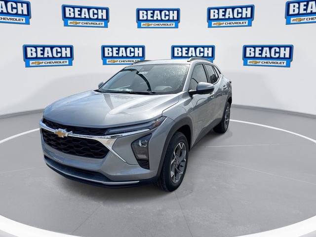 New 2026 Chevrolet Trax LT w/ Driver Confidence Package image 4