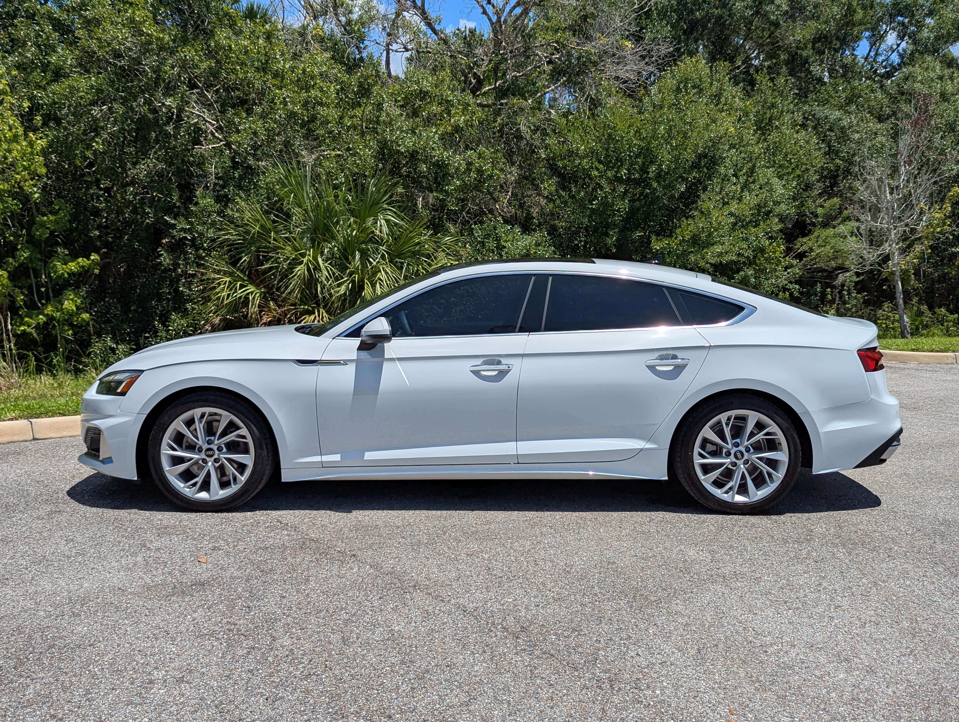 Used 2021 Audi A5 2.0T Premium Plus w/ Premium Plus AWD/4WD image 4