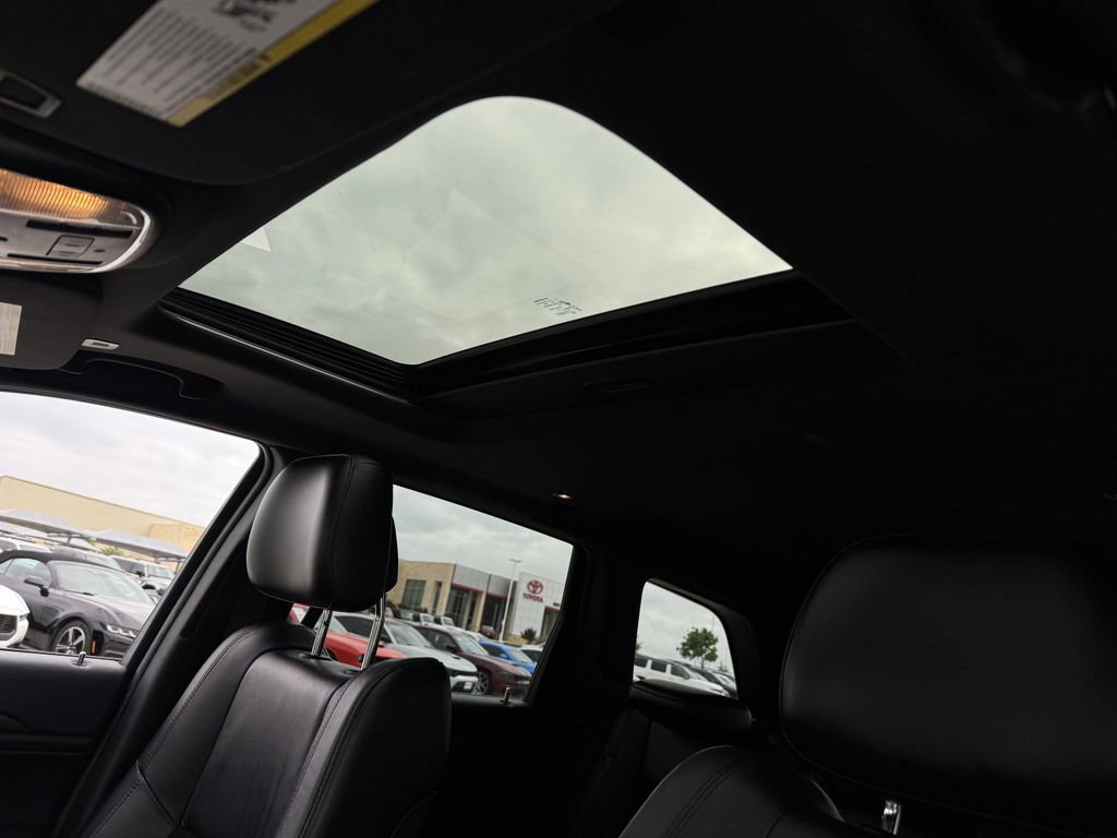 Used 2018 Jeep Grand Cherokee Altitude RWD image 22
