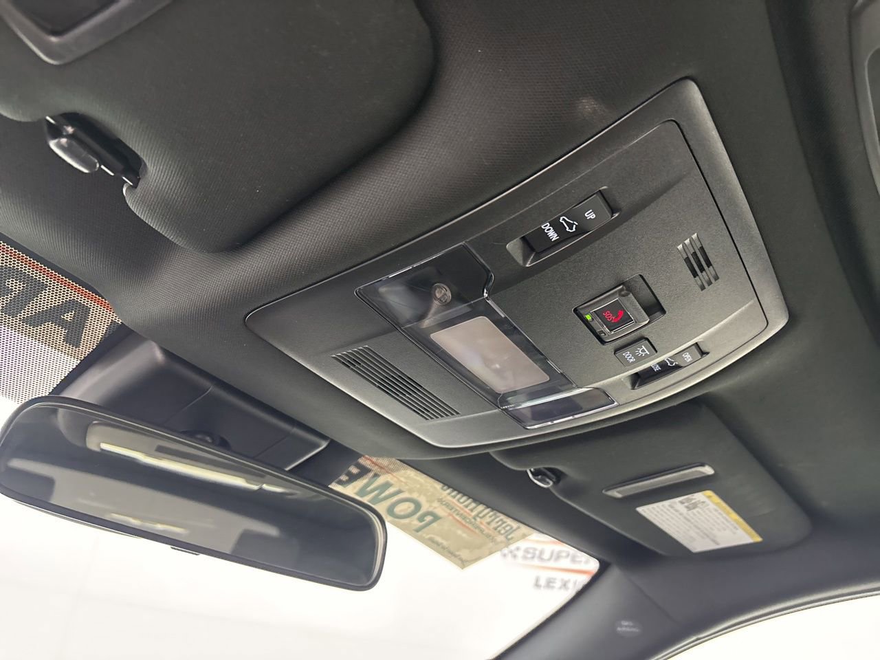 Used 2022 Lexus UX 200 w/ Accessory Package (Z1) image 18