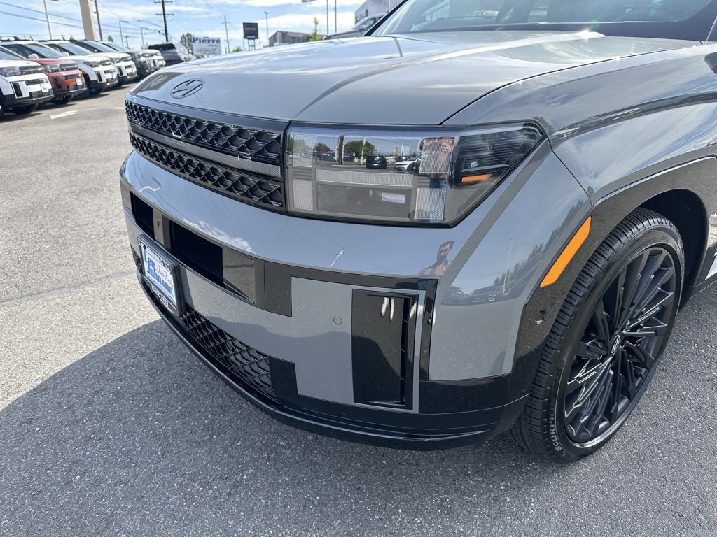 Used 2024 Hyundai Santa Fe Calligraphy image 3