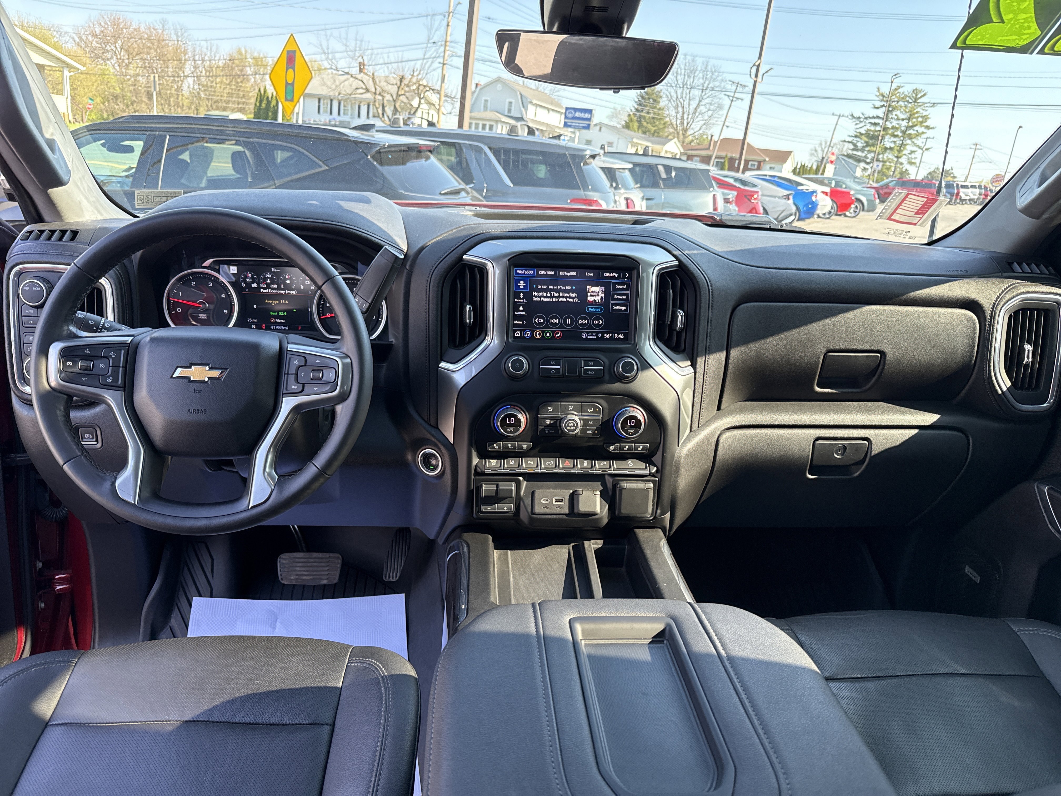 Used 2022 Chevrolet Silverado 2500 LTZ w/ LTZ Premium Package image 14