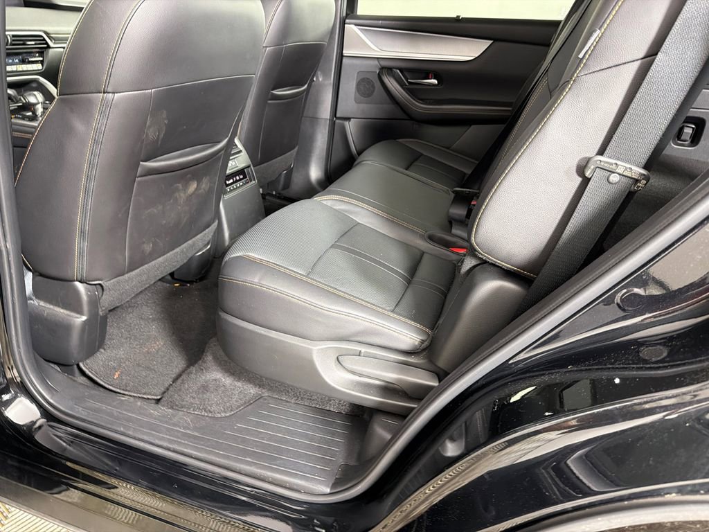 Used 2025 MAZDA CX-70 3.3 Turbo w/ Preferred Package image 22